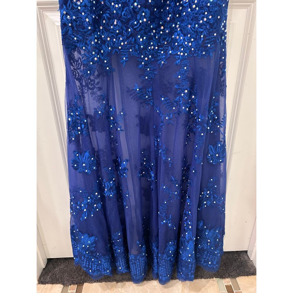Jovani Royal Blue Beaded Illusion Halter Floor Length Gown Dress Size 6 - Picture 8 of 11